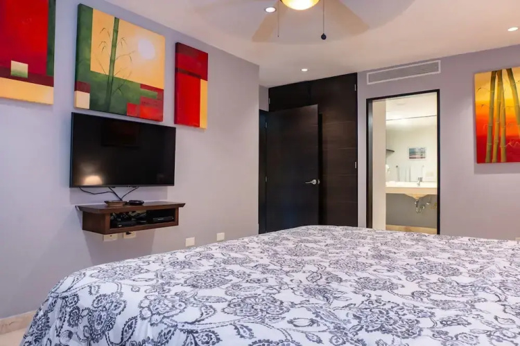 Elements 112 2 Bedroom Condo by RedAwning
