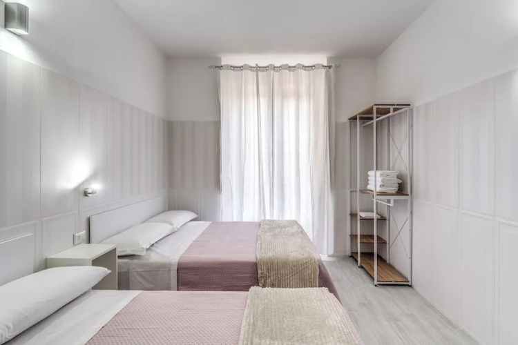 Altadomus Roma Guesthouse