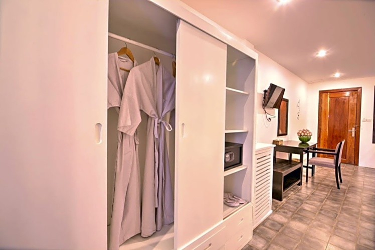 Superior Double room with balcony and with view