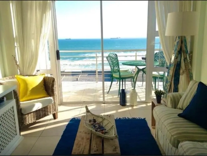 2 Bedrooms Deluxe Apartment beachfront