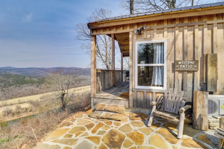 Peaceful Mountain Air Getaway w/ Fire Pit!