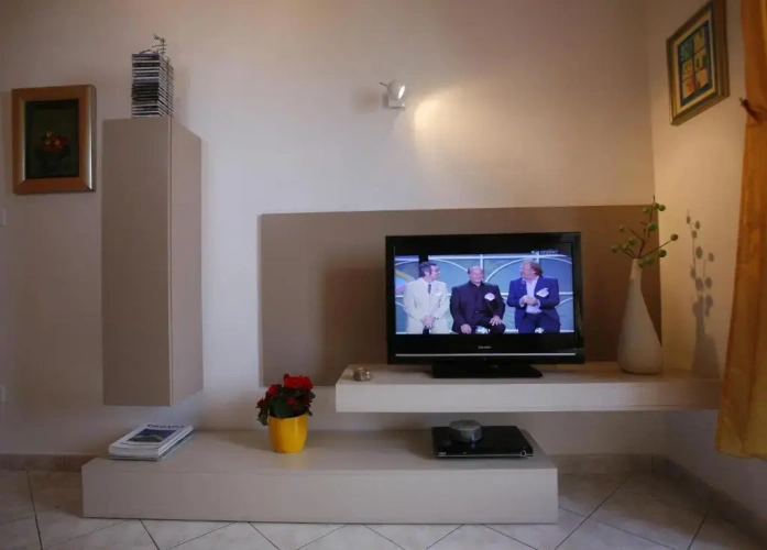 1 Bedroom Apartment with balcony