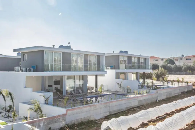 Oli Vine Villas