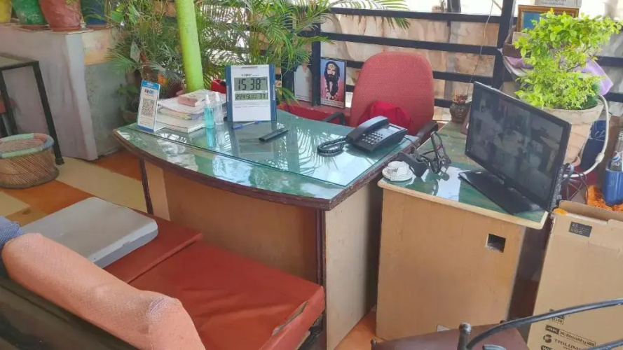 Shivam Paying Guest House