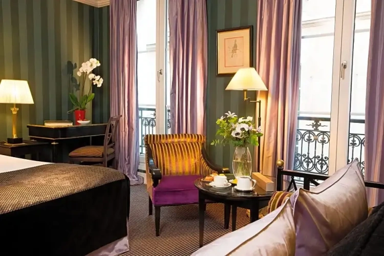 Deluxe Quadruple room
