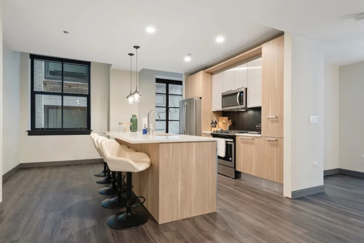 Group Stay 3 Modern 2BR Units Great Amenities