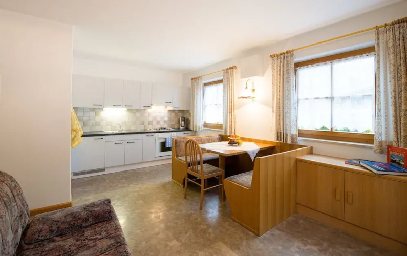 Apartment 4 Holiday - Cesa Ploner