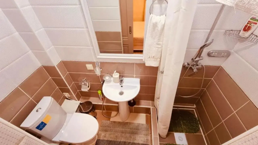 Altyn Hotel