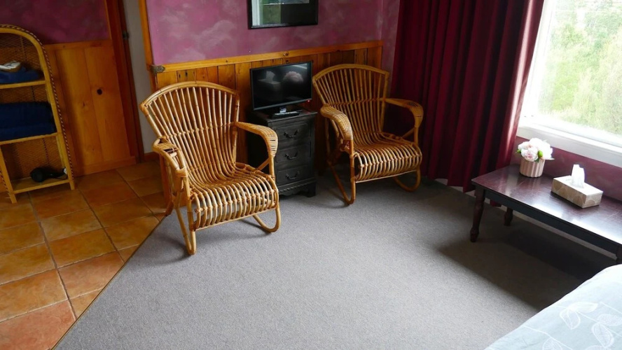 Mount Black Lodge