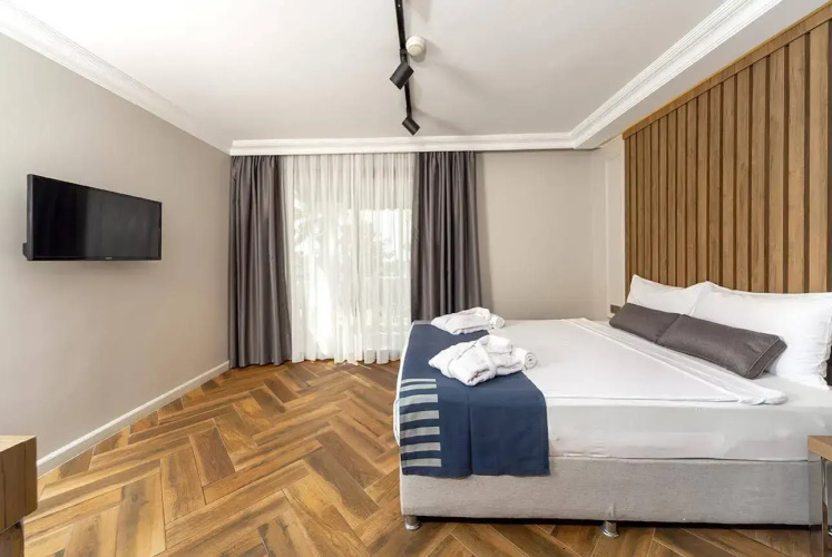 Lucas Didim Resort