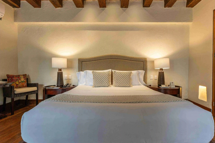 Ananda Hotel Boutique