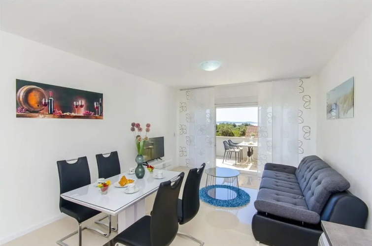 Apartments Villa V