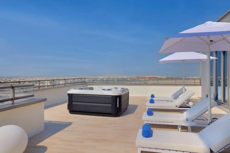 3 Bedrooms with Terrace Apartment