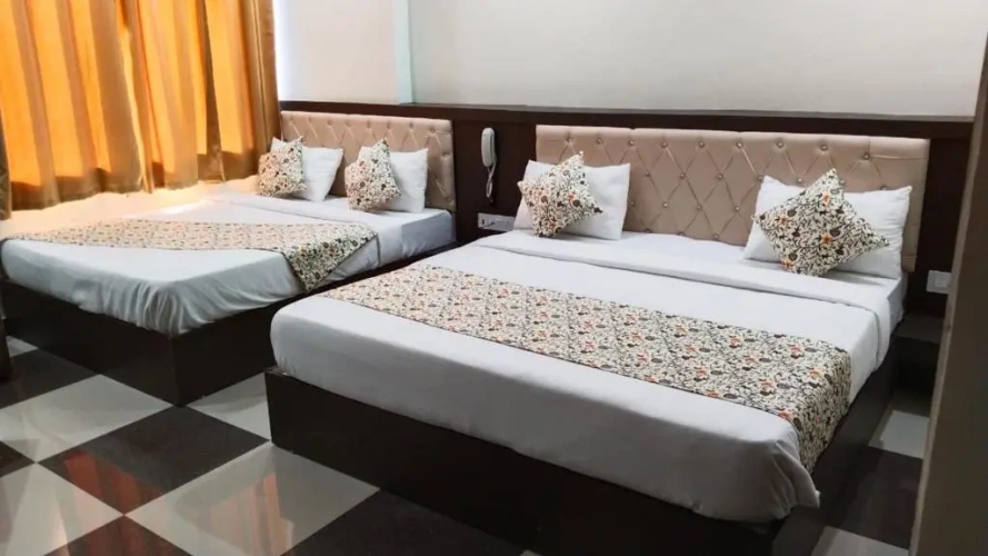 Deluxe Quadruple room