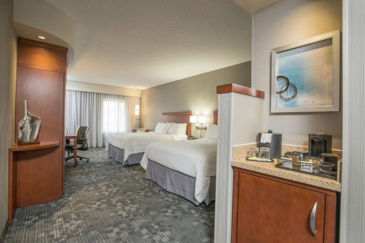 Courtyard by Marriott Cincinnati North at Union Centre