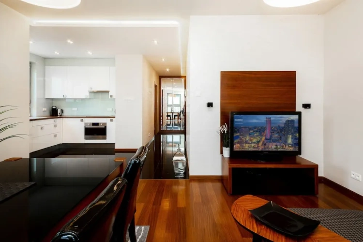 1 Bedroom Apartment with balcony
