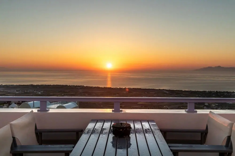 Arcobaleno Santorini