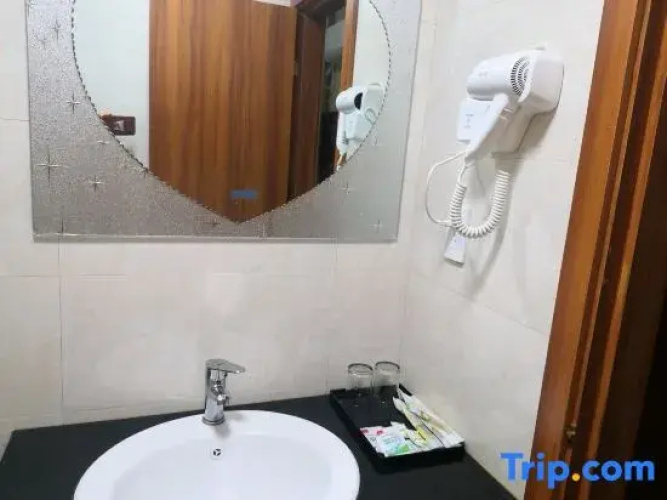 Shaoxing Yueda Hotel