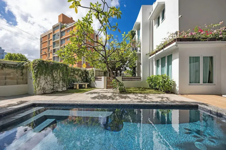Otium Condado Beach Featuring Beautiful Pool