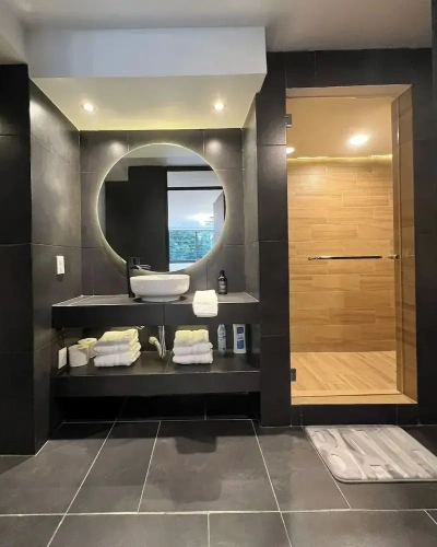 6 Bedrooms Bed in Dorm with balcony and with city view