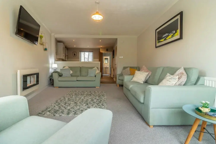 Fishertown House