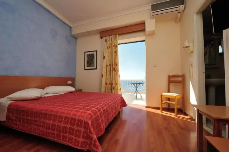 Standard Double room with sea view