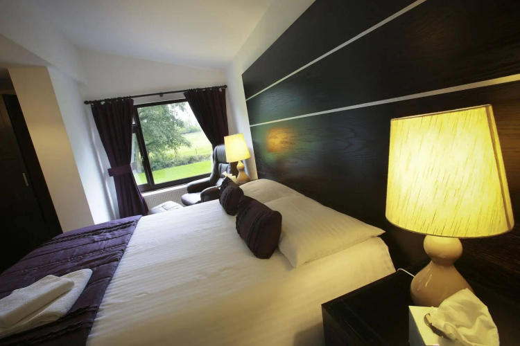 Ewenny Farm Guesthouse