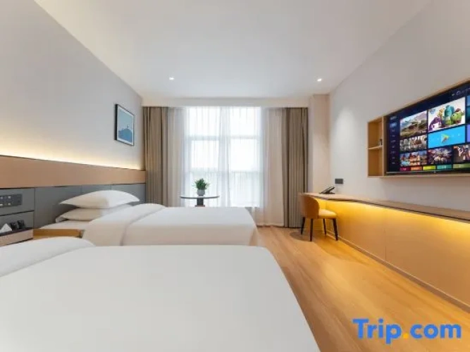 Business Quadruple room