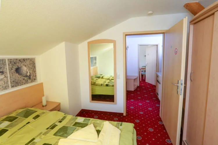 Hotel-Pension "Petridamm"