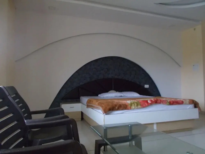Hotel Rajvansh