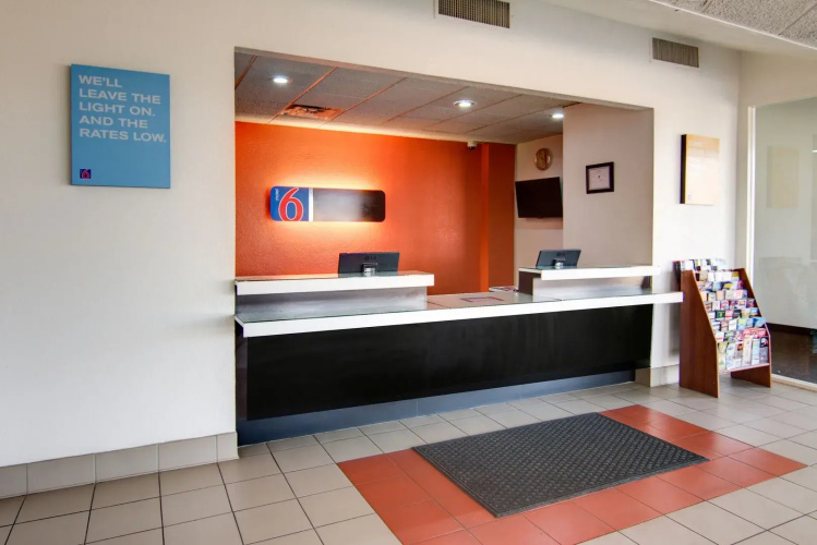 Motel 6 Mount Pleasant, TX