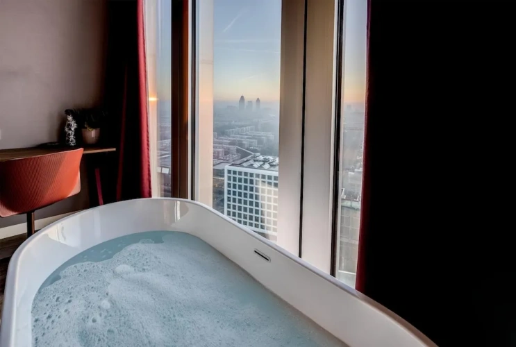 Premium Bath Double Nhow room