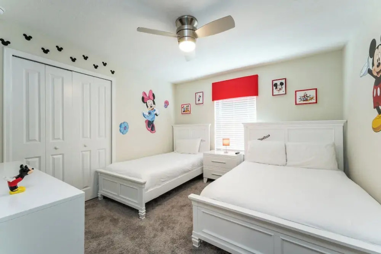 Enchanted 5BR Townhome Disney Fun Awaits