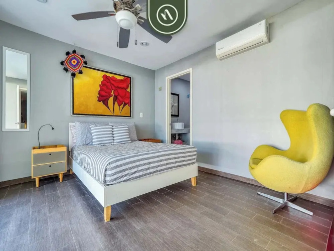 Beachfront 3BR Condo - Pool - Beach Club
