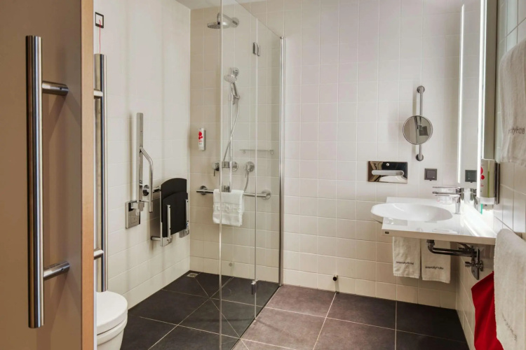 Intercityhotel Amsterdam Airport photo 12