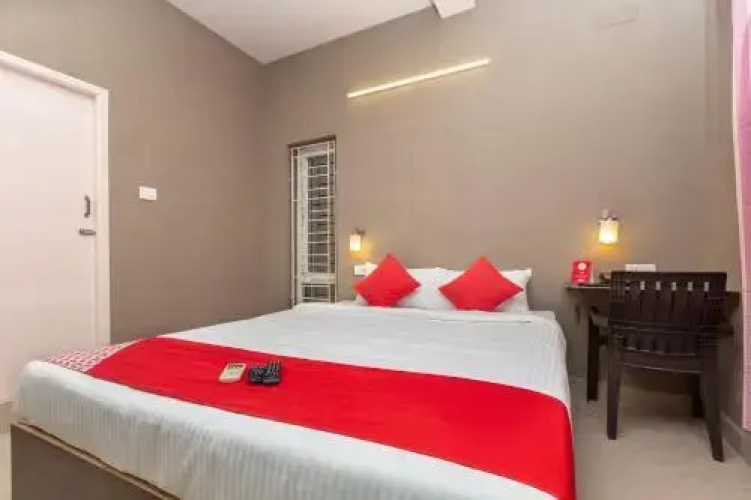 GVS Homes By OYO Rooms