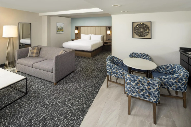 Quadruple Junior Suite