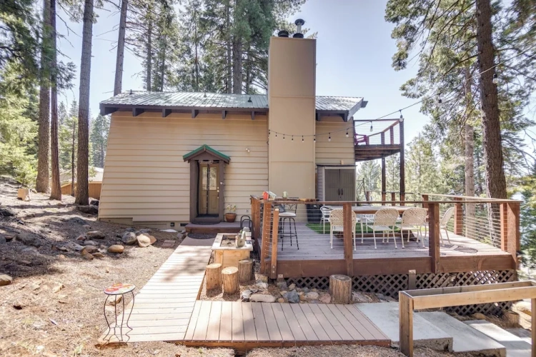 2 Bedrooms Cottage