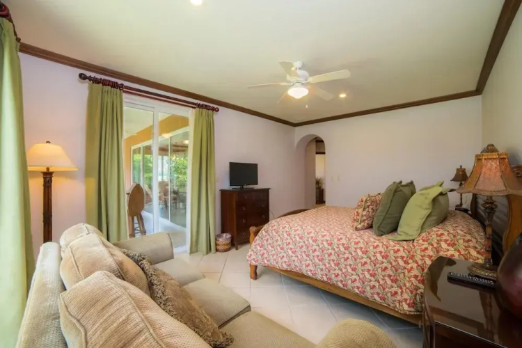 Bay Residence 8C 3 bdr 2 Bath