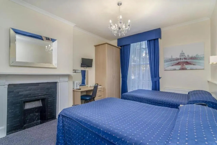 Gower Hotel