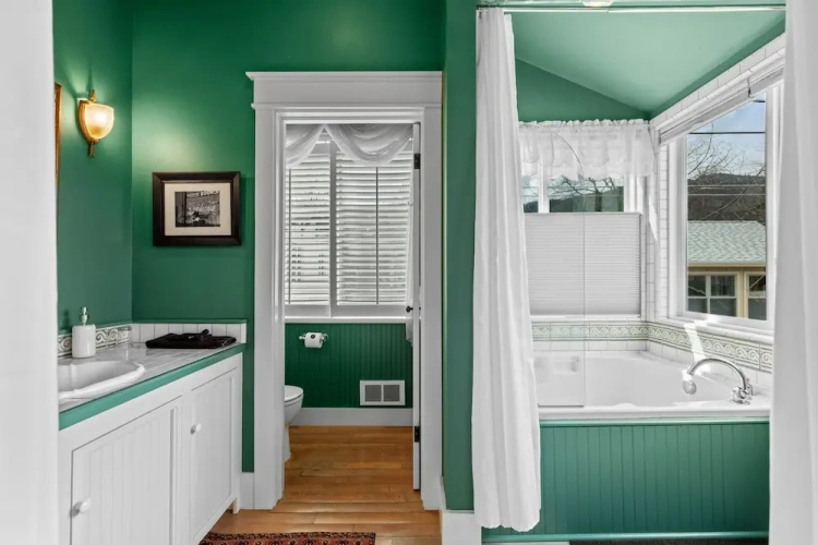 Double Suite with mountain view