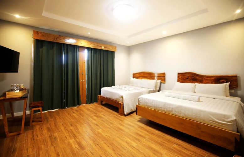 Twin Suite
