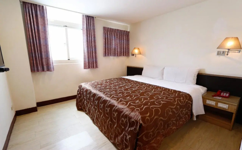 D.Y. Hotel