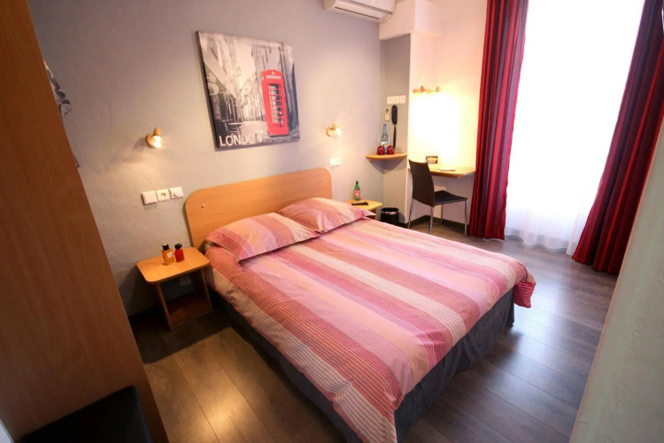 Avaton Hotel