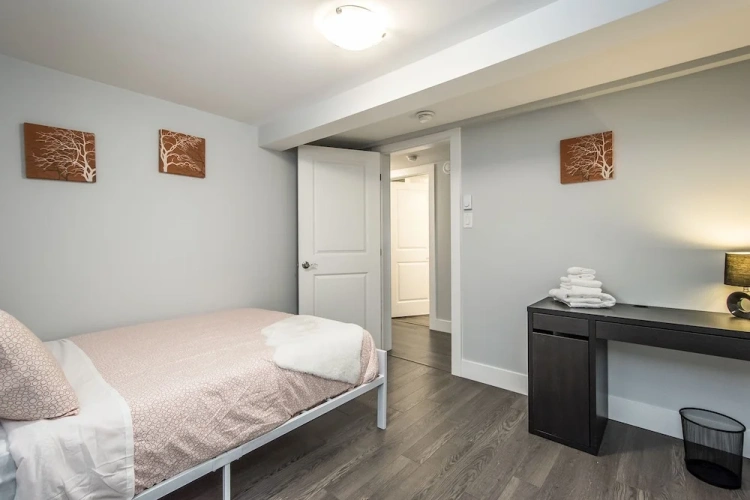 3 Bedrooms Comfort Apartment with courtyard view