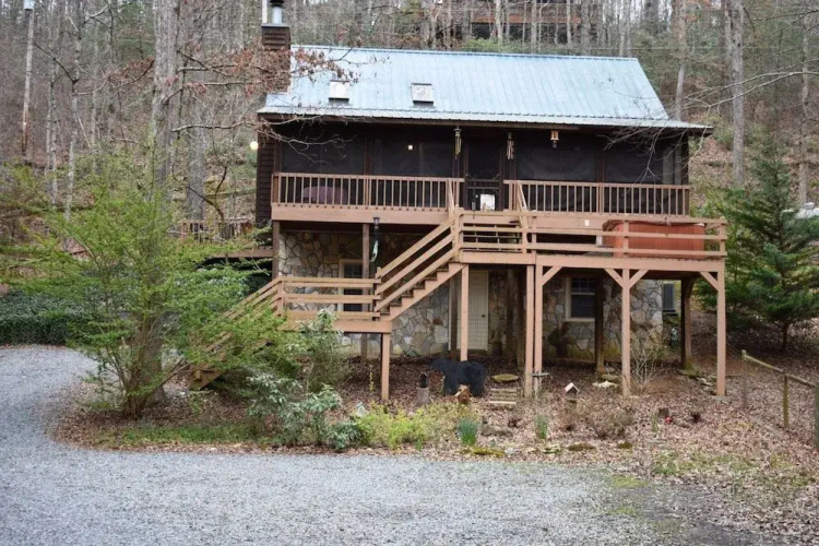 Creekside Cove