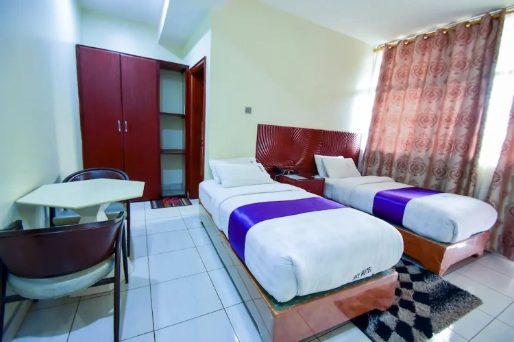 Deluxe Twin room