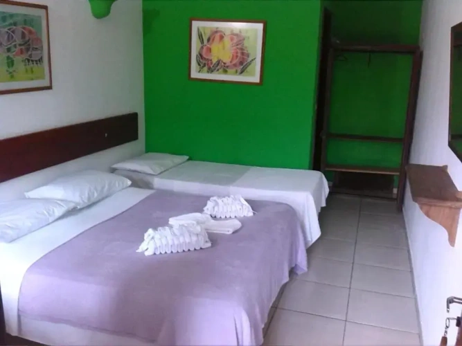 Standard Triple room