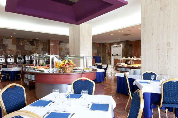 Olympia Hotel Events & Spa photo 38