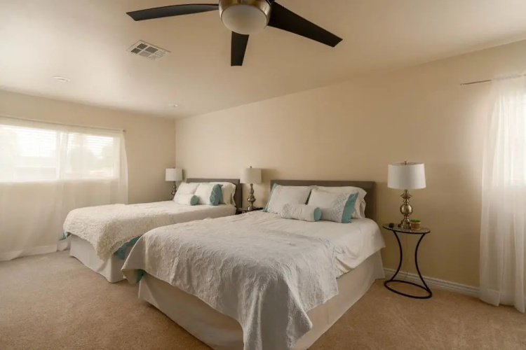 Chaparral House-Sleeps 14-Large Jacuzzi